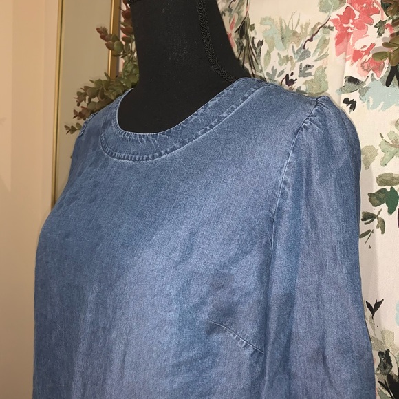 Ann Taylor | Denim Blouse - Picture 3 of 7